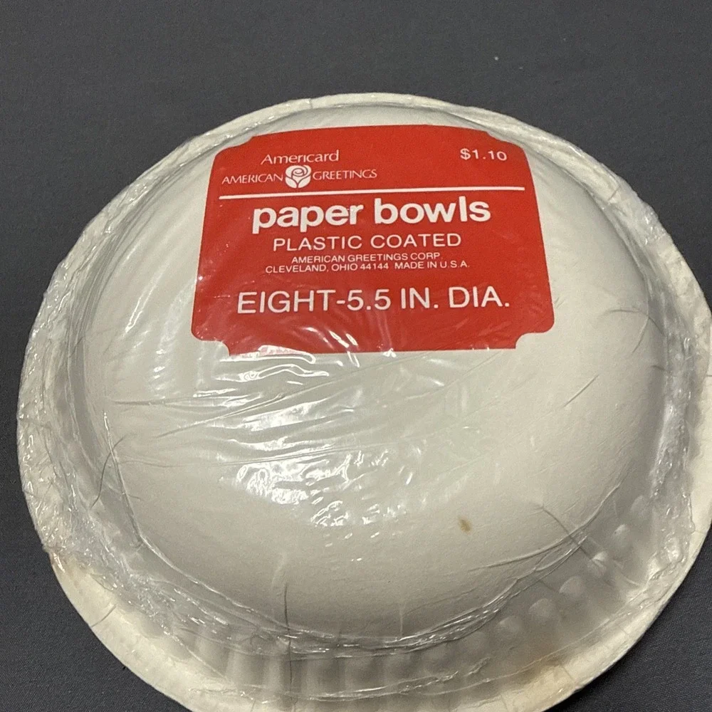 New Vintage Christmas Ziggy Luncheon Paper Napkins & Bowls